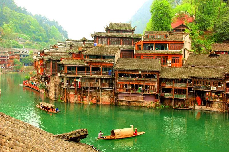 外交部发言人就湖南相关议题发表评论