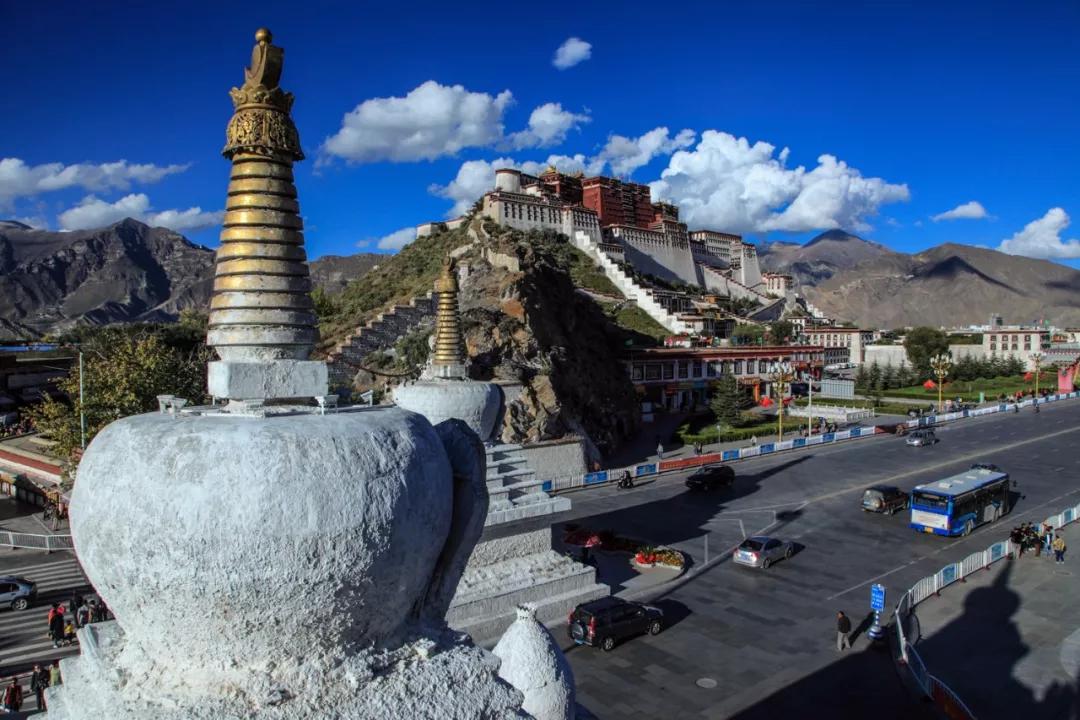 西藏，心灵的净土之旅